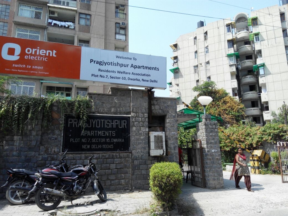 4 bhk flat for sale in Pragjyotishpur Apartments Sector 10 Dwarka, Delhi